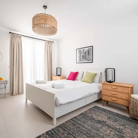 Apartment Designer 2-bedroom Near The Sea Gzira