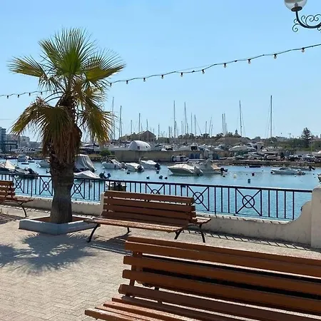 Stylish 2br Apt, 2 Min To Promenade And Sea,